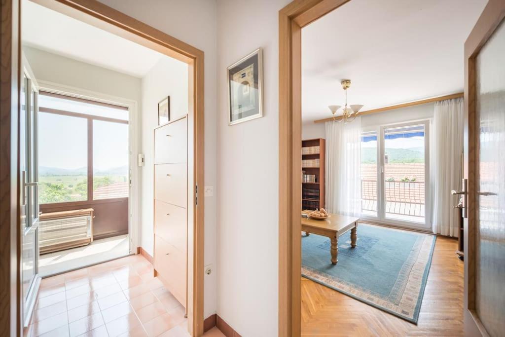 Holiday Home Goranka Zmijavci Eksteriør billede